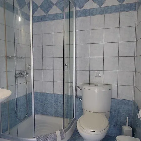 Paraga * Пефкари