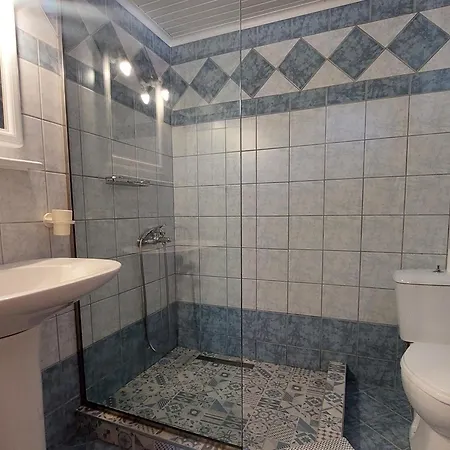 Paraga * Пефкари