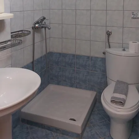 Semesterbostad Paraga Pefkari