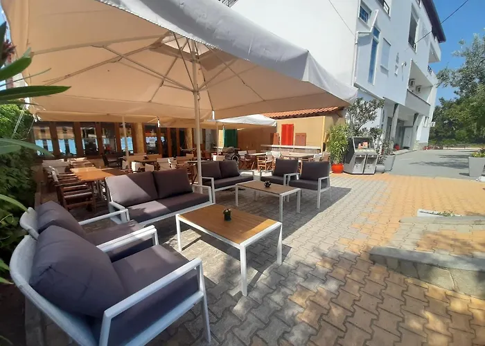 Case de vacanță Paraga Pefkari